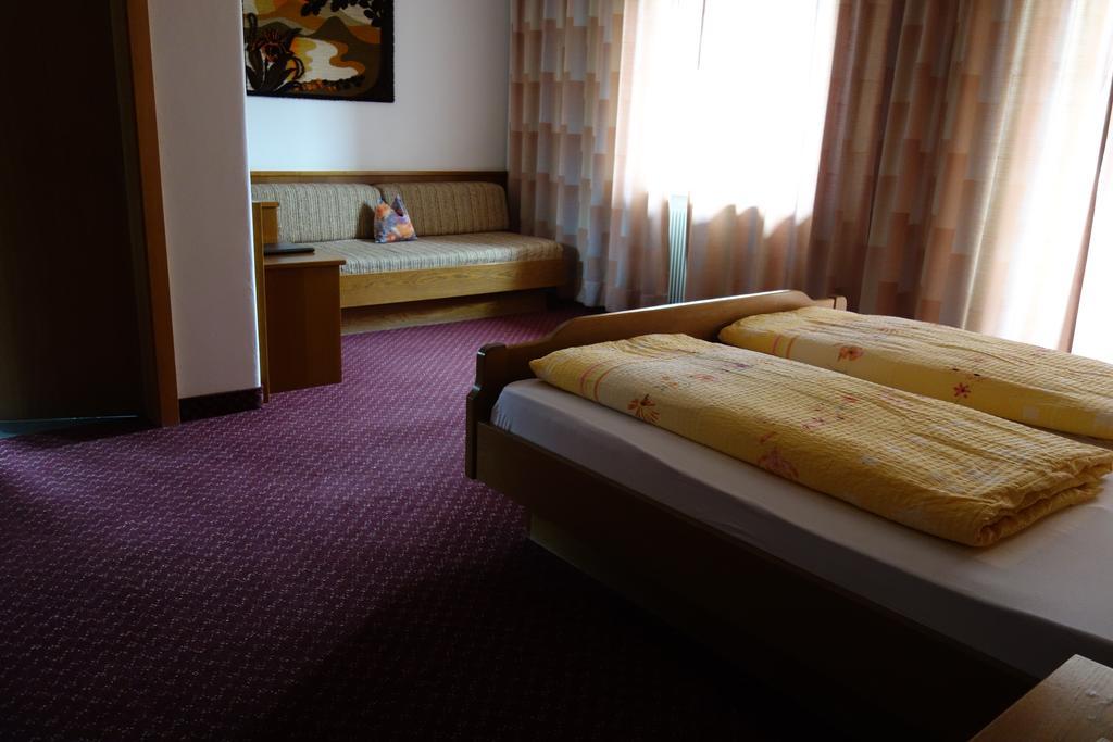 Hotel Elisabeth เมราโน ภายนอก รูปภาพ