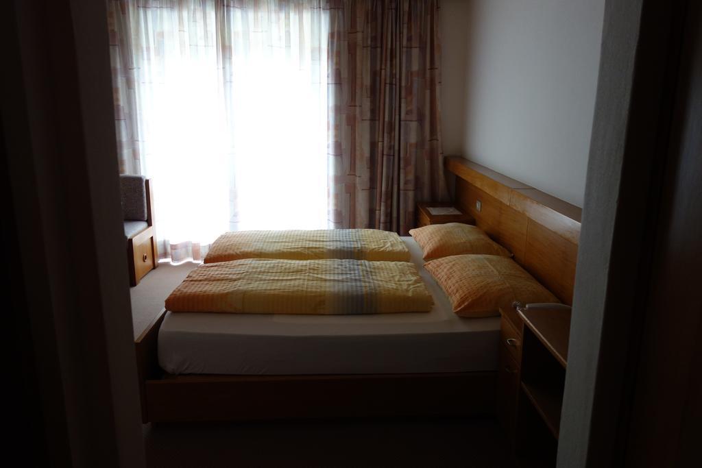 Hotel Elisabeth เมราโน ภายนอก รูปภาพ